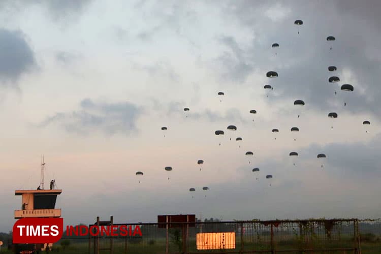 Kopasgat Rebut Kembali Bandara Blimbingsari Banyuwangi Melalui OP3U