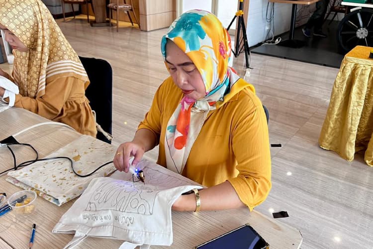 Dafam Pacific Caesar Surabaya Turut Lestarikan Warisan Budaya