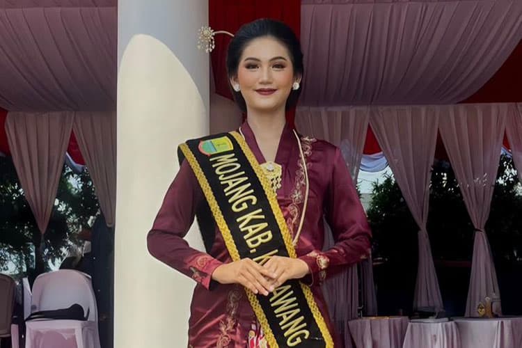 Mojang Karawang Dinda Sakinah Ali Suarakan Semangat 'Pangabakti' untuk Generasi Muda