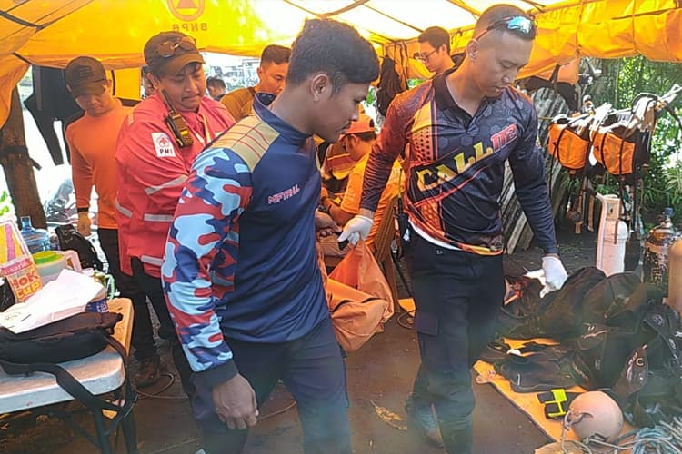 Tim SAR Temukan Pria Surabaya yang Tenggelam di Sungai Gunungsari