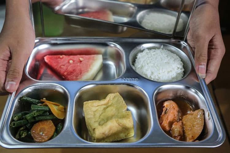 Dan Terjadi Lagi, Dugaan Keracunan MBG Dialami Ratusan Siswa SMKN 3 Boyolangu Tulungagung