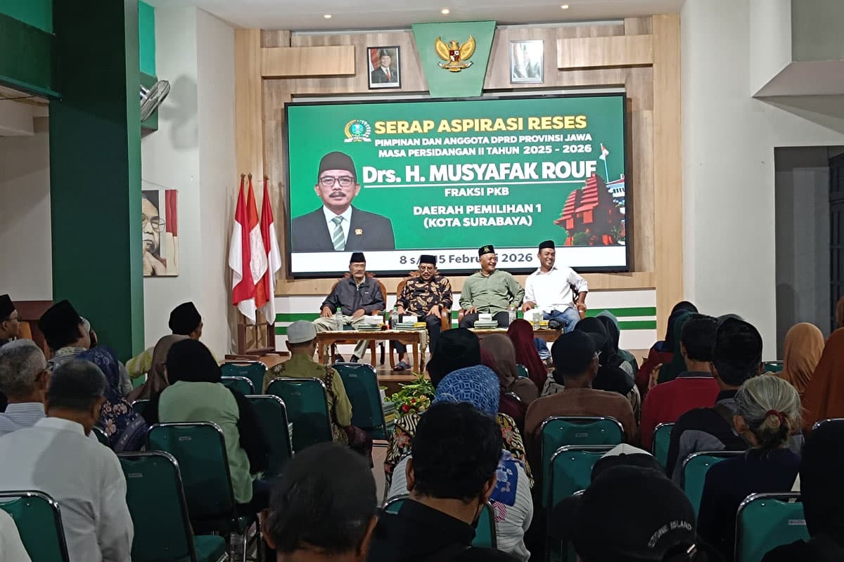 Ketua DPRD Jatim Kritik Ketimpangan Sekolah Negeri di Surabaya