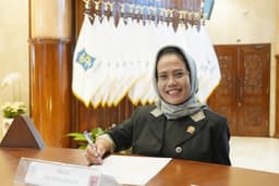 Sri Untari: THR Hak Pekerja yang Harus Dibayar Tepat Waktu