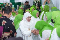 Khofifah Apresiasi Program Pesantren Ramadan Anak Muslimat NU